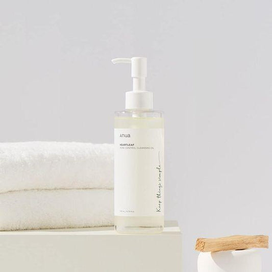 Anua Heartleaf Pore Control Cleansing Oil